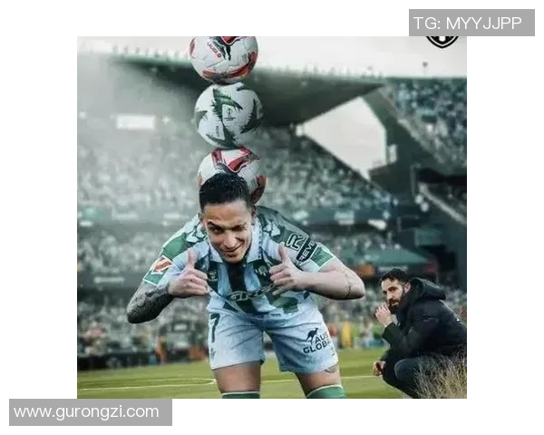 足球明星遭遇蚊子袭击意外受伤引发球迷热议与关注